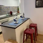 Piso Vintage דירה *